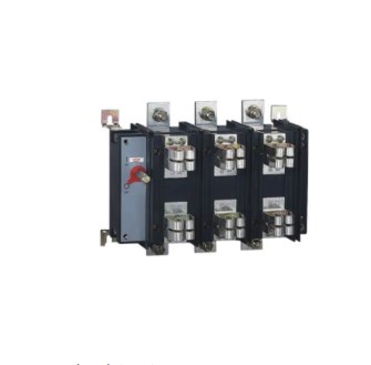 لماذا تعمل الشركات العالمية على تسريع تحولها نحو حلول أكثر ذكاءً لتحويل الطاقة؟